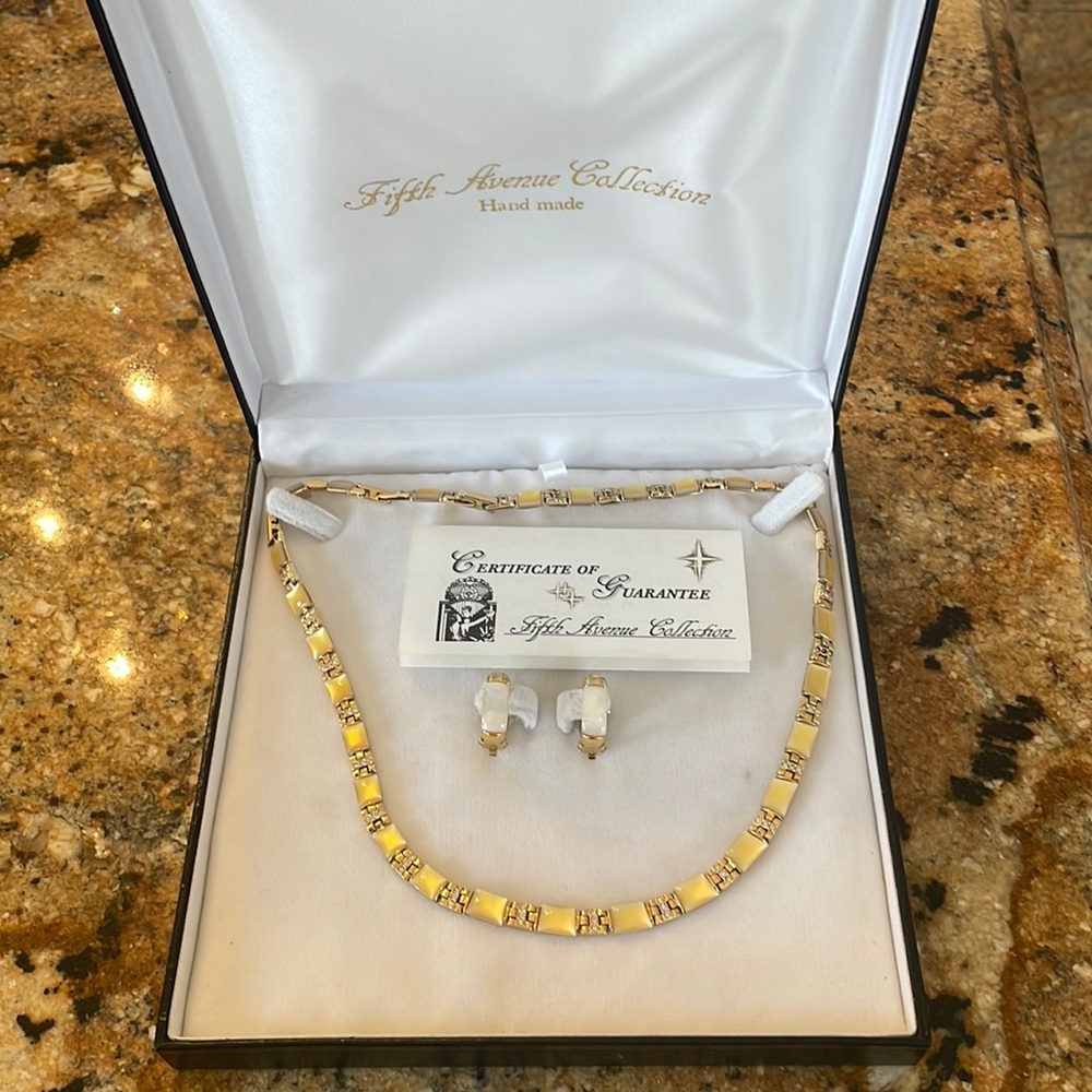 COPY - Fifth Avenue Collection Jewlery set